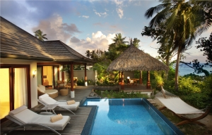 Celebrate Qatar National Day in Tropical Luxury: 6 Exclusive Hilton Seychelles Escapes Await