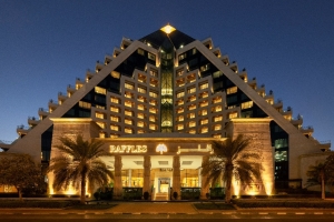 Raffles Dubai invites you to a season of enchanted glamour and celebrated traditions