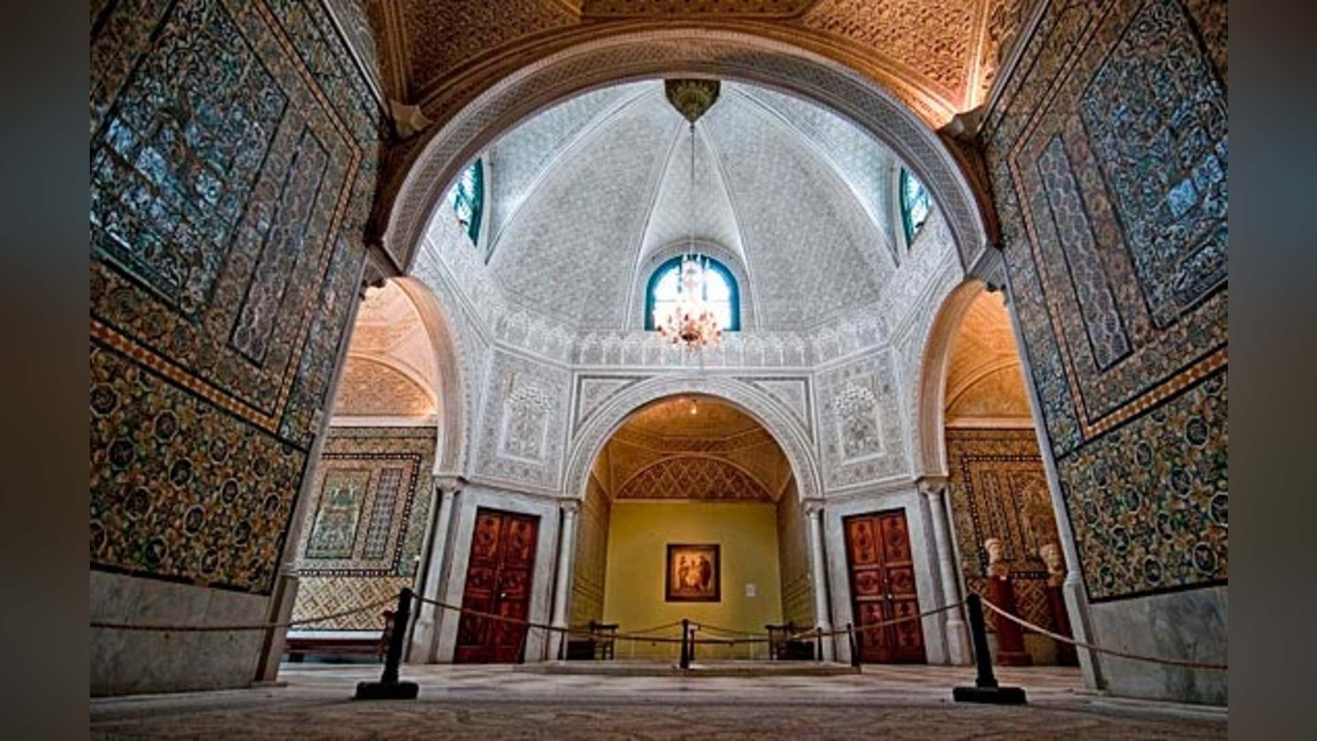 La salle du Harem au musée du Bardo, une merveille des arts décoratifs tunisiens