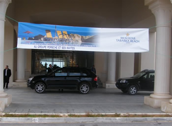 Porsche met en avant les charmes de la Tunisie lors de l’avant première de ses trois nouvelles stars