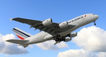 Air France prend livraison du géant du ciel, l'Airbus A 380