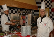 Mézzé et Debka au Sheraton Tunis